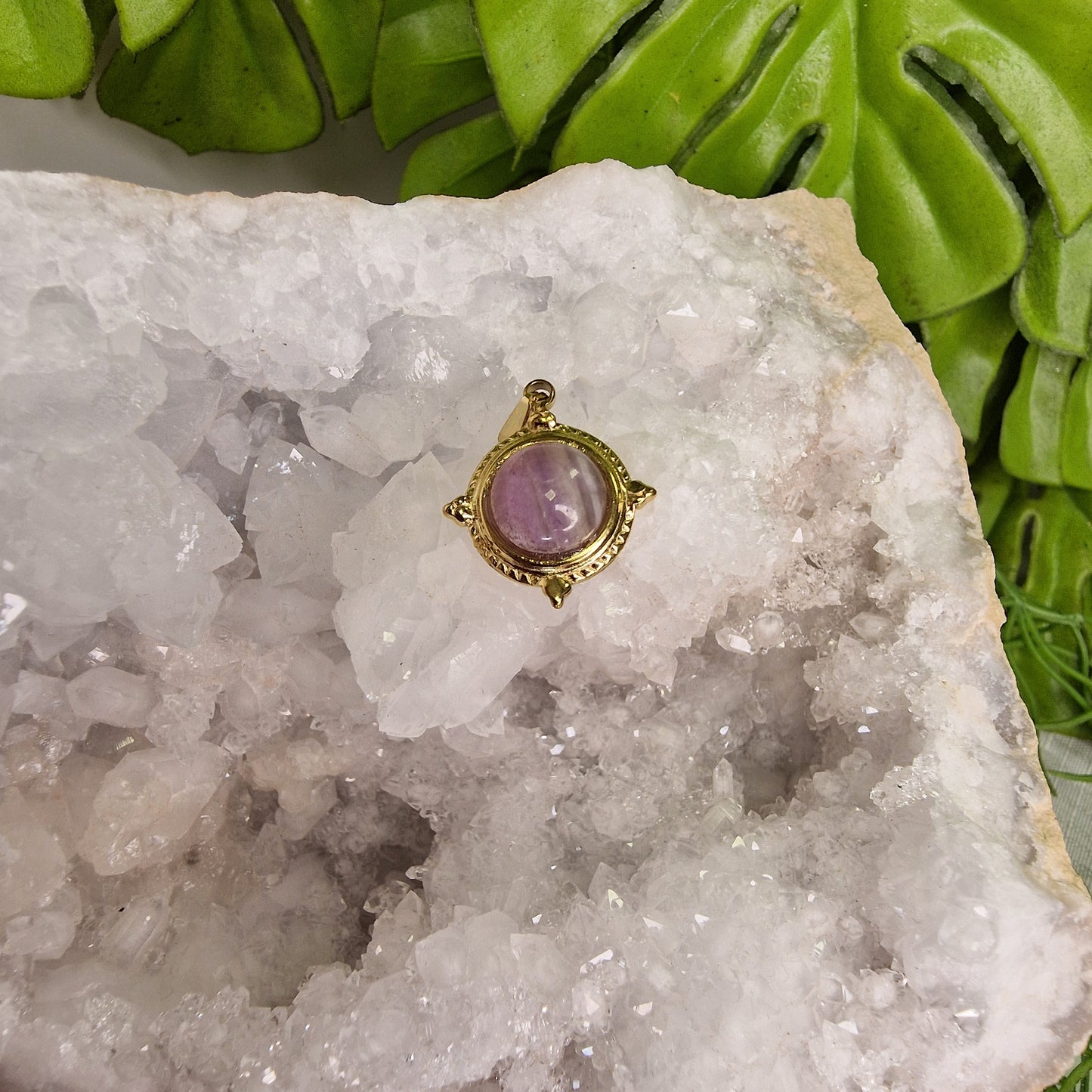 Collection charme Astrale- Pendentif   stella - Améthyste - Spiritualité