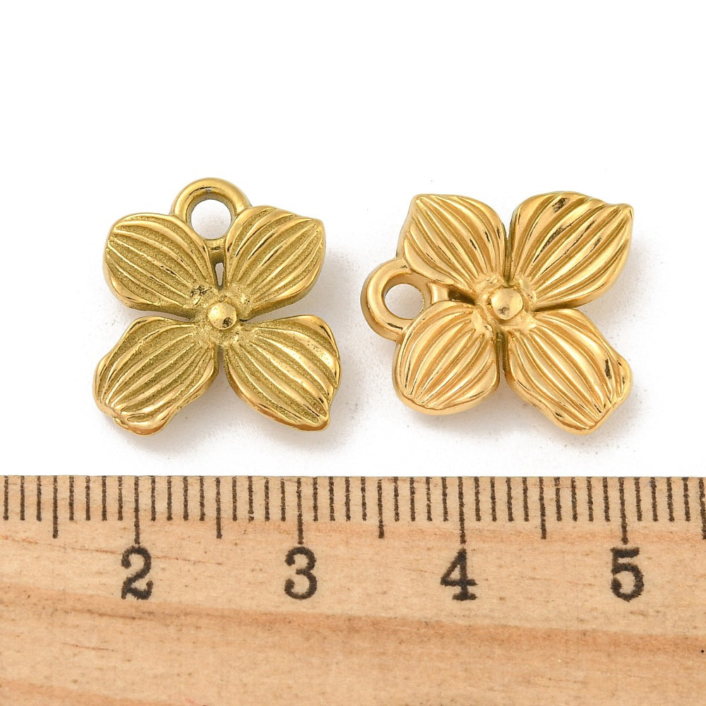 Charm fleur inaya