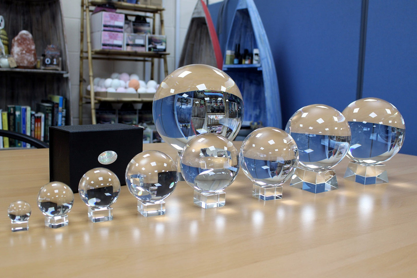 Boule de Cristal sur Socle 130mm
