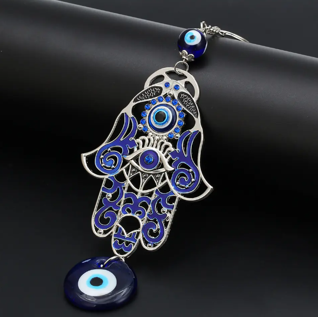 Suspension protection mauvais œil hamsa et amulette