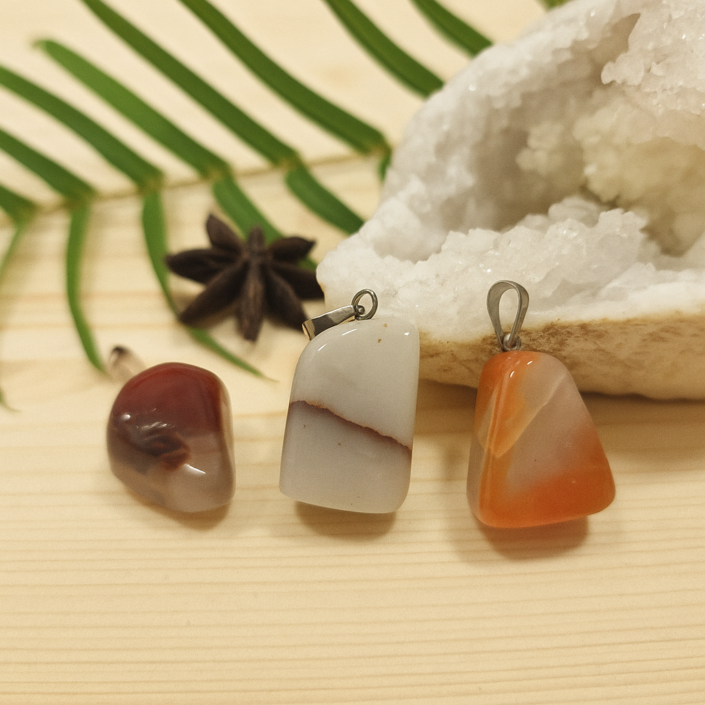 Pendentif Agate naturelle – Stabilité, ancrage et équilibre émotionnel