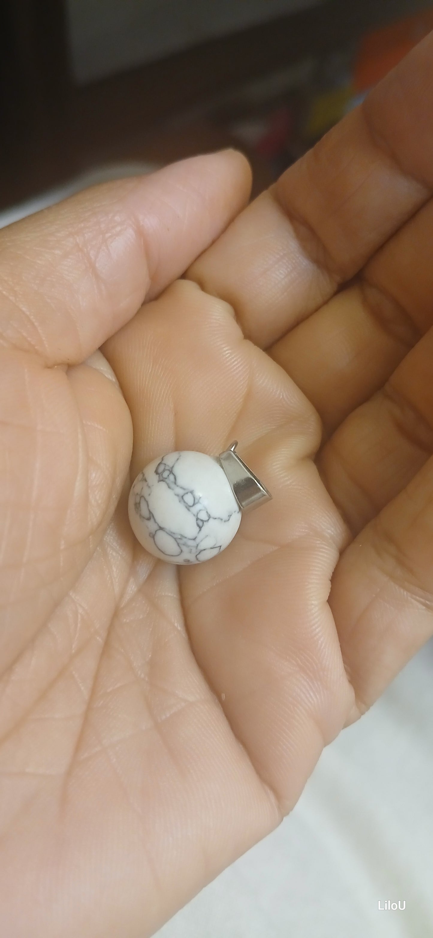 Howlite Pend boule