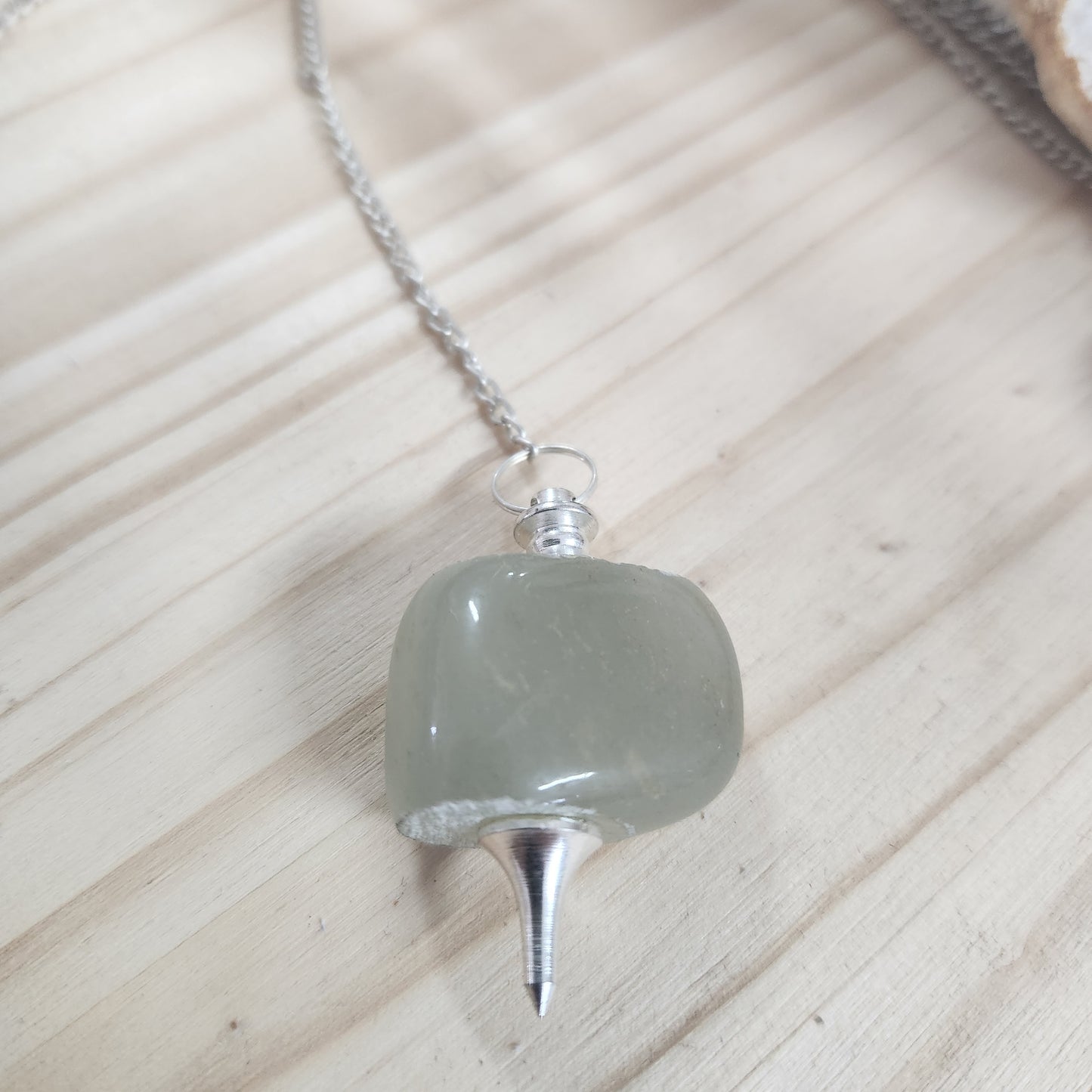 Pendule pierre forme mixte