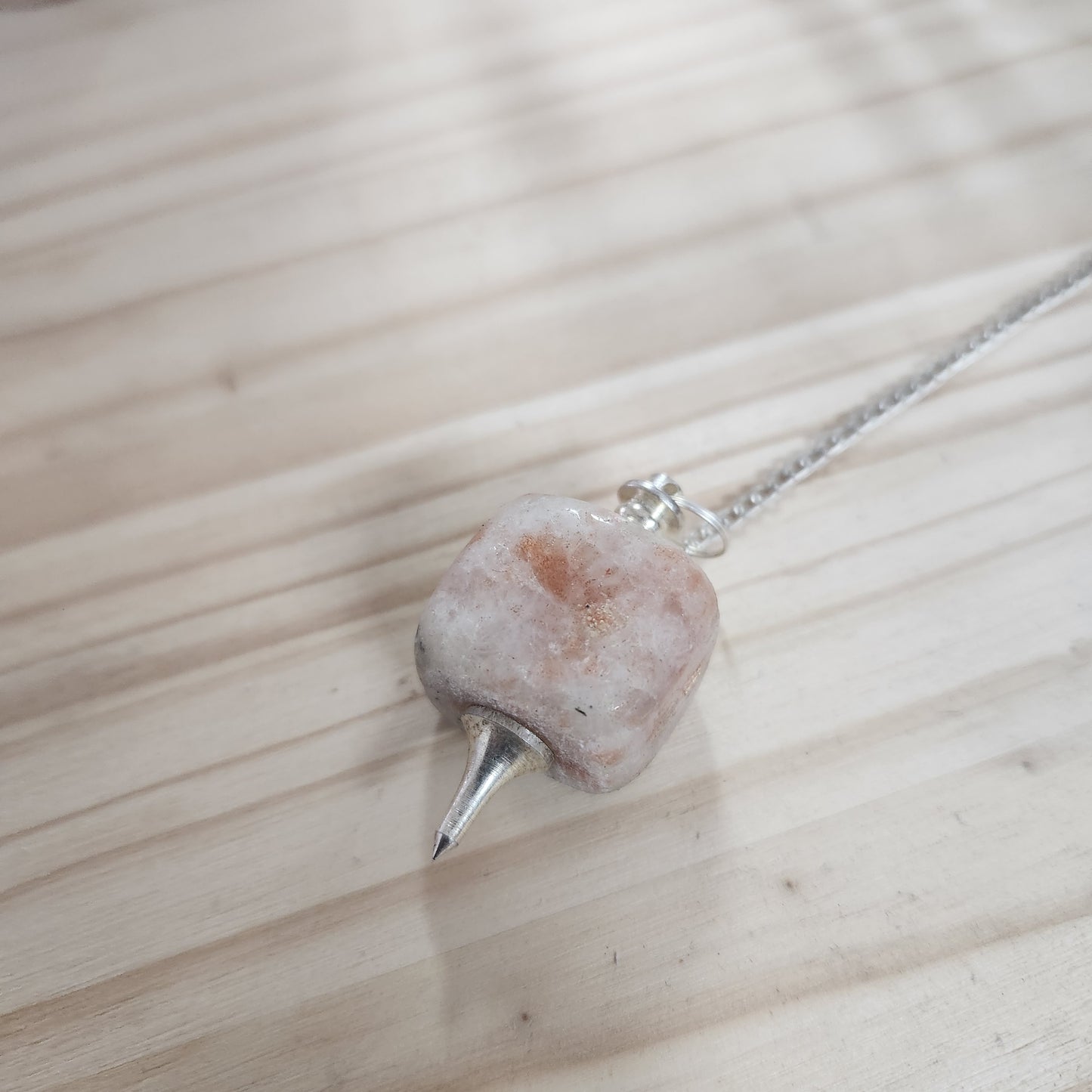 Pendule pierre forme mixte