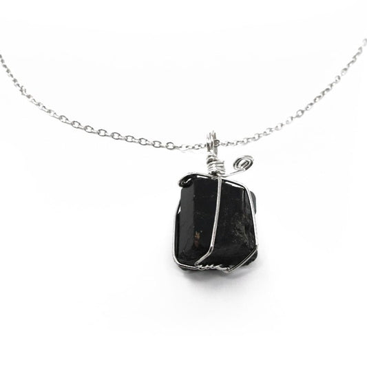 Collier avec pendentif en tourmaline naturelle - Bijoux zen Réunion