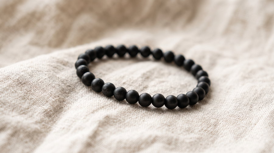 Bracelet en shungite naturelle 6 mm – La Palette à Bijoux
