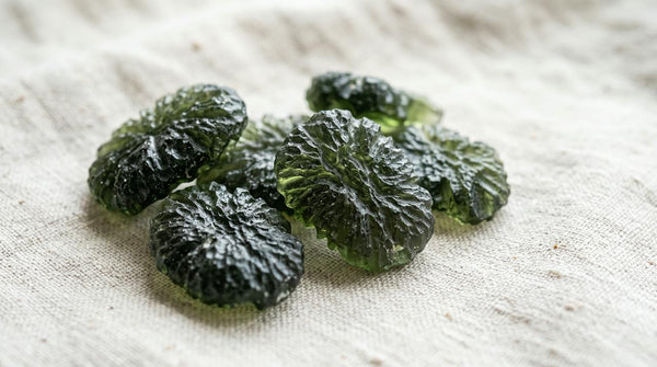 Moldavites brutes naturelles de République tchèque