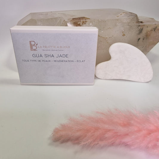 Gua sha jade blanc