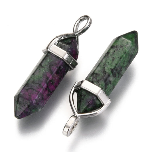 Pendentif rubis zoisite pointus à double terminaison