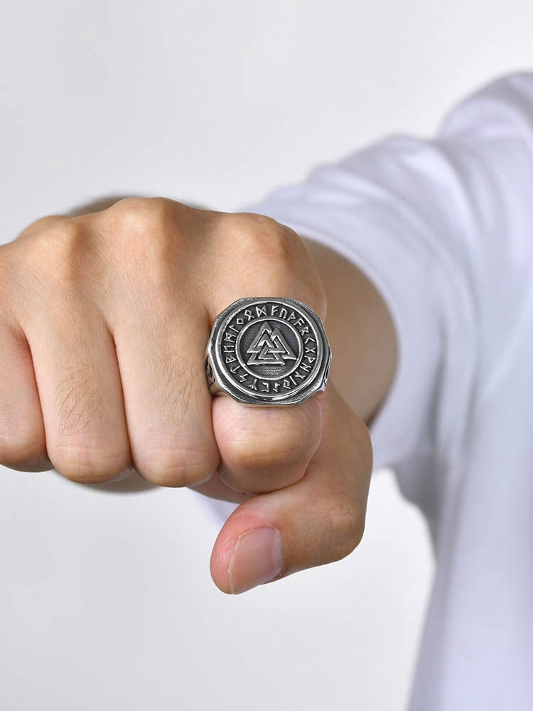 Bague chevalière rune viking