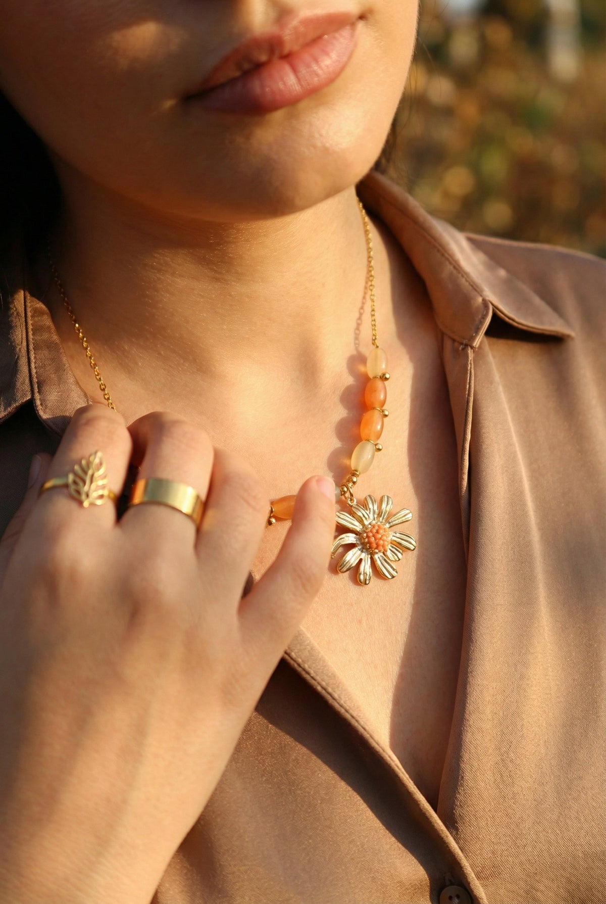 Collier – Anse des cascades – Cornaline – Fleur – Trésor Péï – vue 2