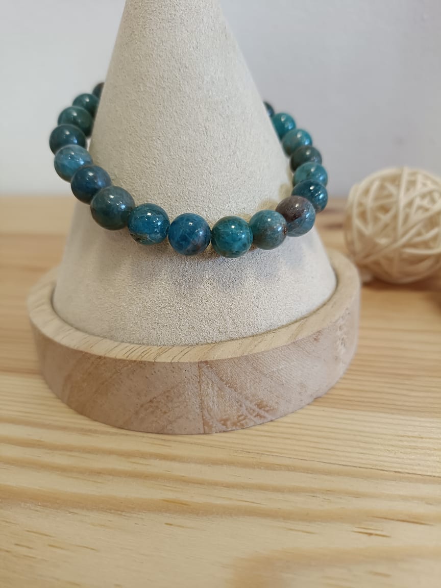 Bracelet apatite en elastique