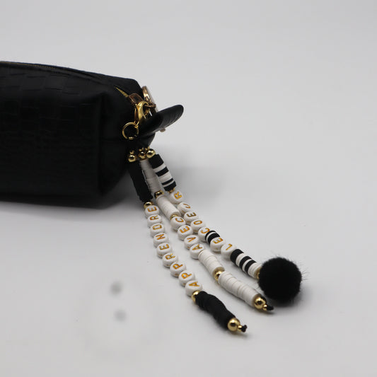 Bijou de trousse - porte clé - fête des maîtresses - noir et blanc
