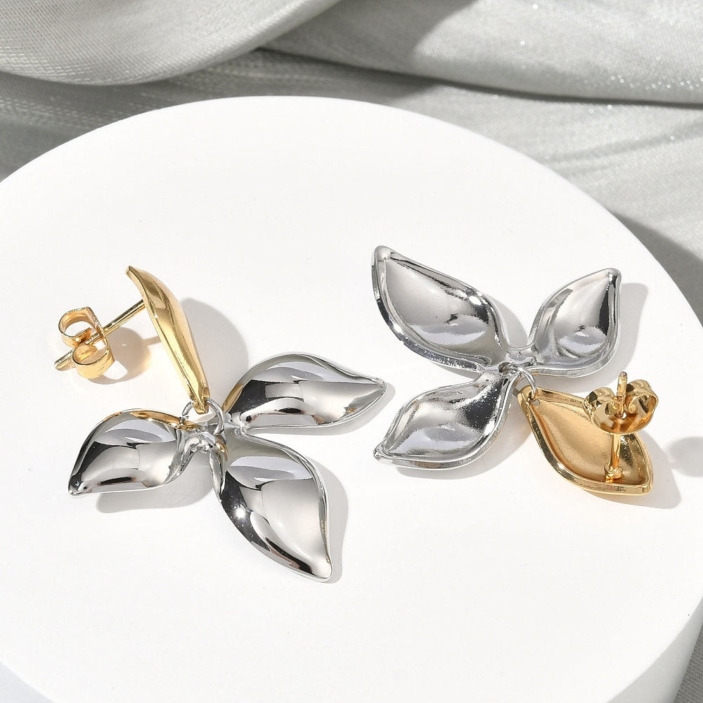 Clou d'oreille fleur argent et or