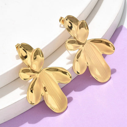 Clou d'oreille fleur géométrique