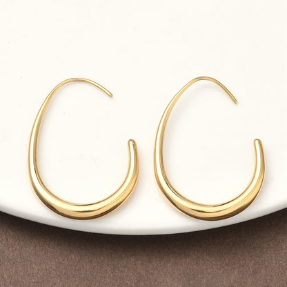 Boucle d'oreille pendante forme goutte