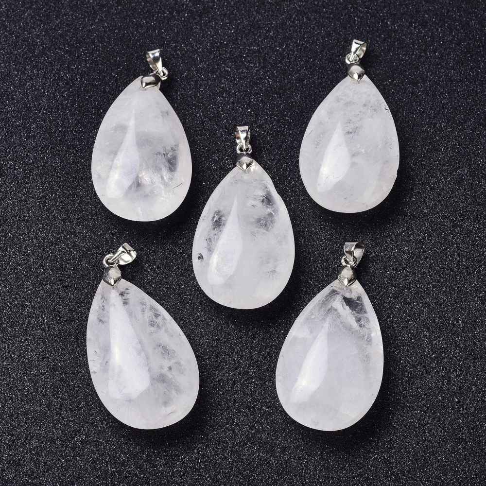 Pendentif cristal de roche forme larme