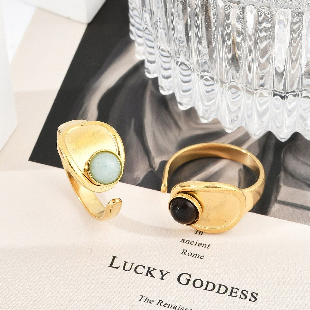 Bague plateau ovale pierre mixte