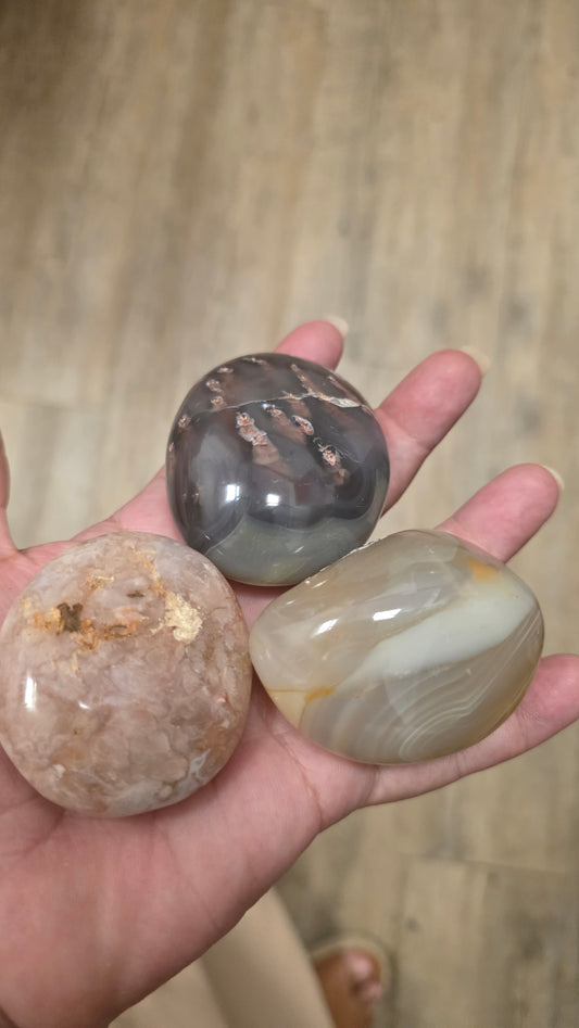 Agate galet 8€