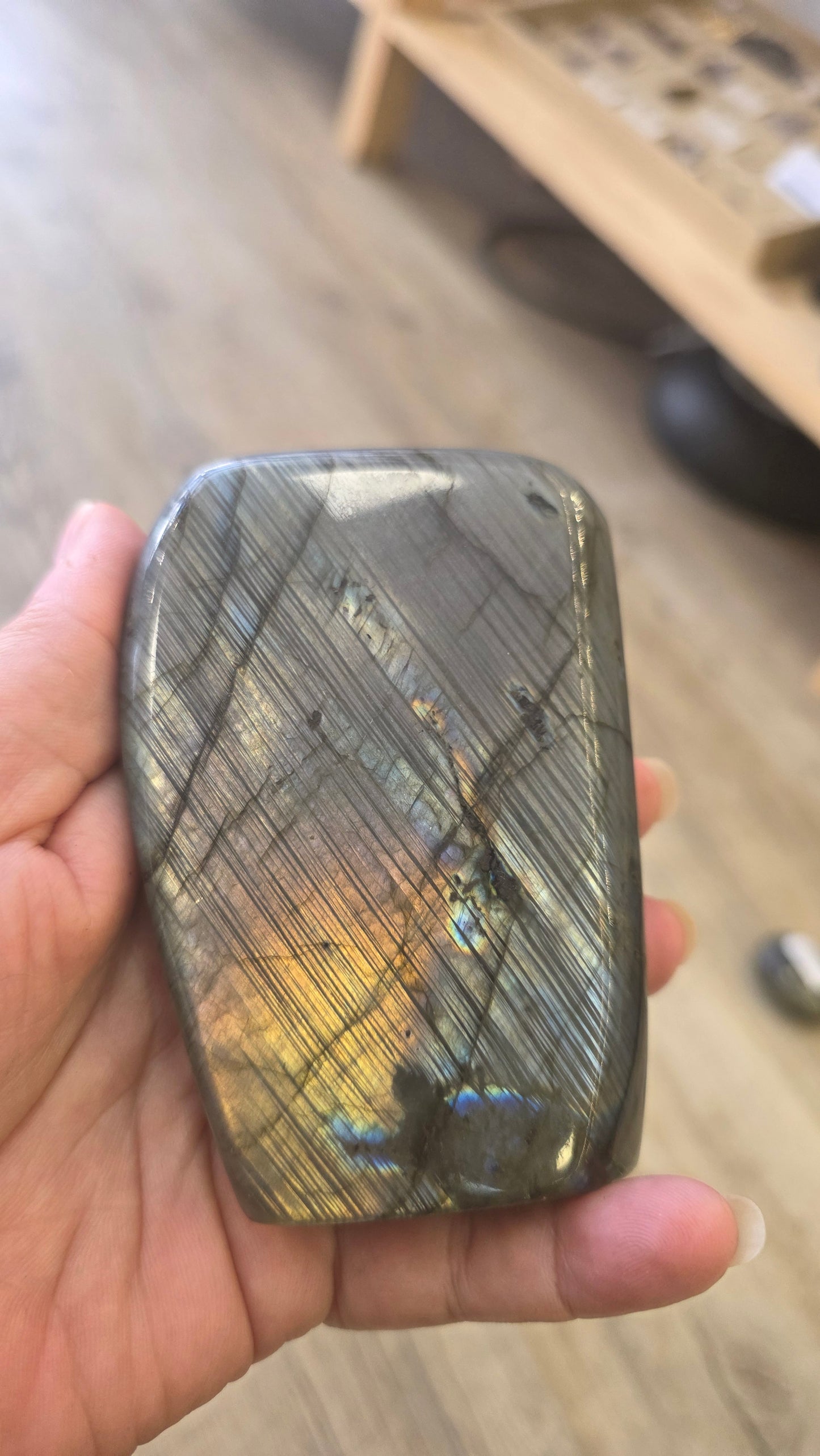 Labradorite forme libre