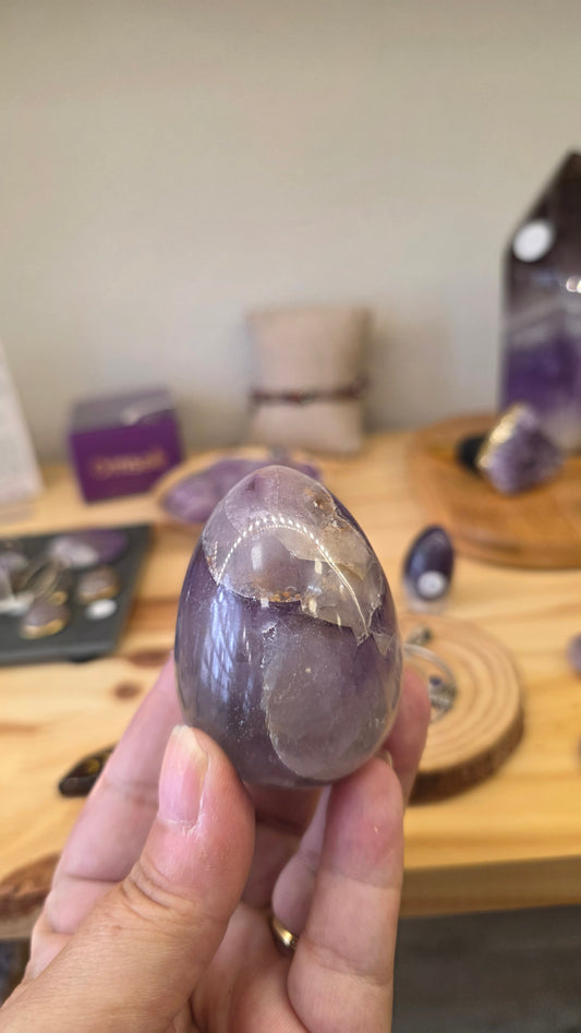 Œuf améthyste