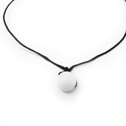 Collier en cordon avec perle d'howlite - Bijoux zen Réunion